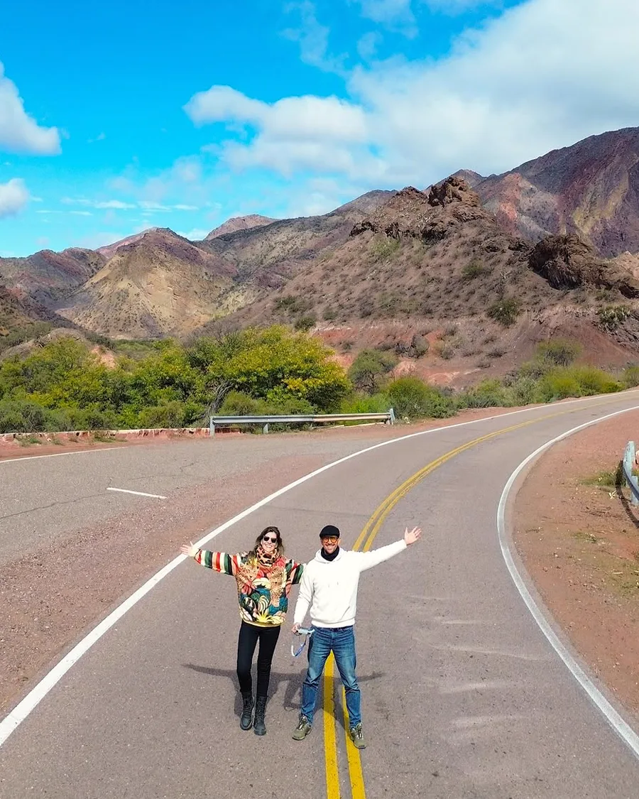 Karina Nichiporuk y Jorge Rafael Buttner viajando por Argentina con Wanderlust